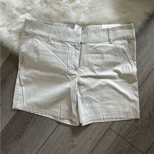 Loft 6” shorts